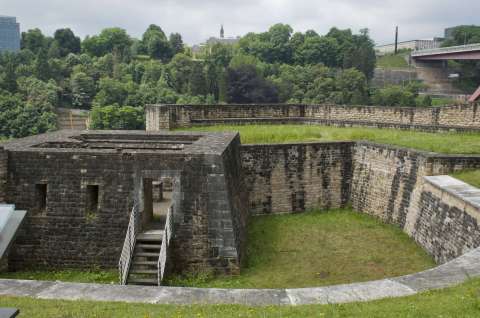Le réduit partiellement reconstruit du fort Niedergrünewald.